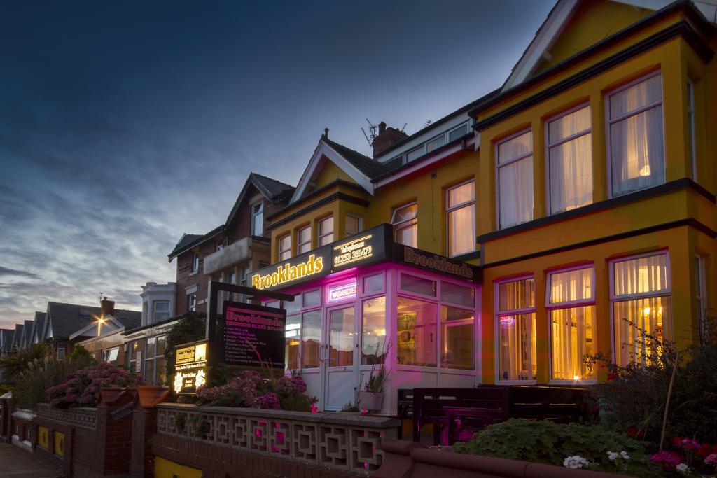 Brooklands Over 50'S Only แบล็คพูล ภายนอก รูปภาพ